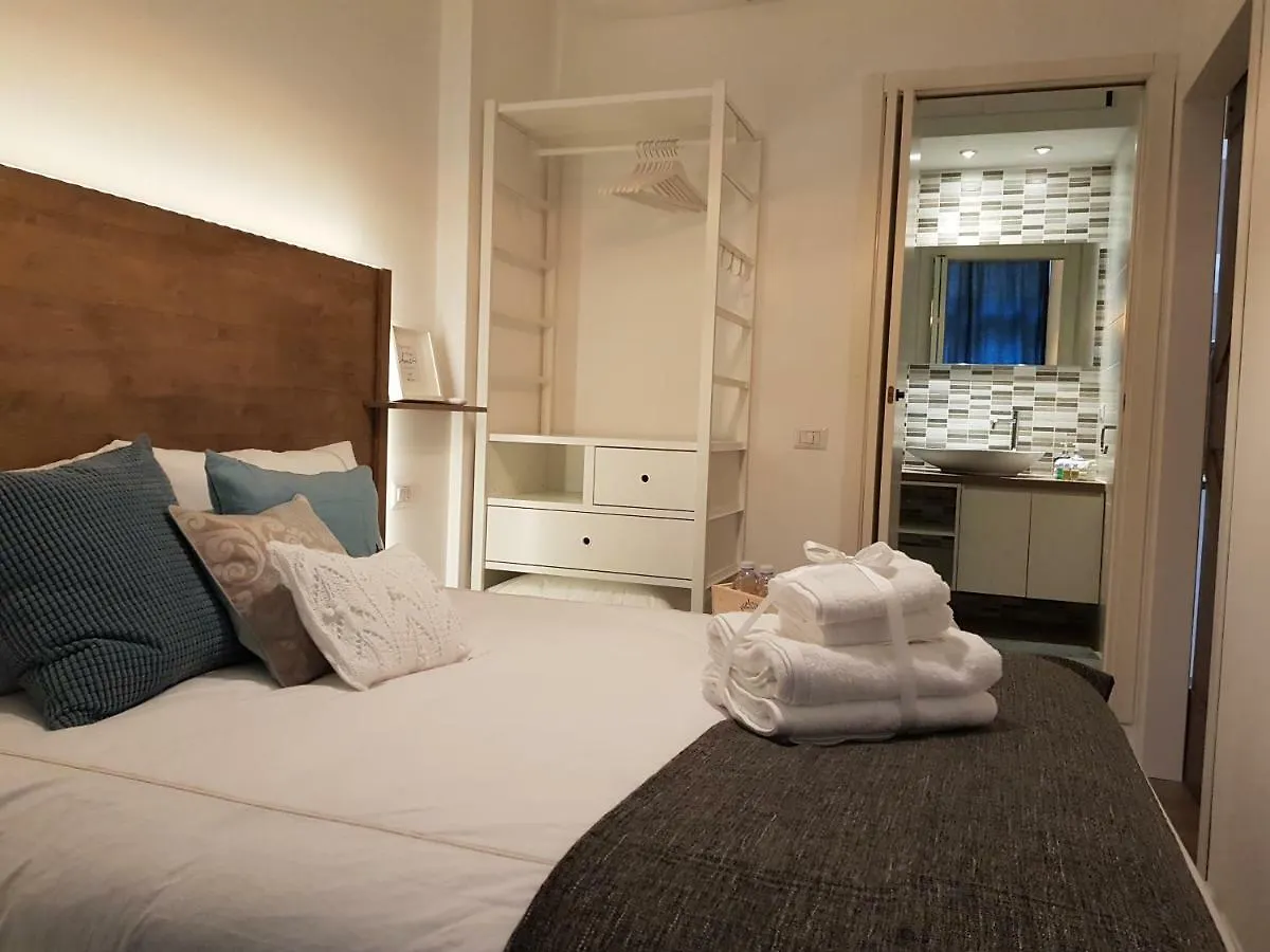 M.H.S. Apartment Milan Italy