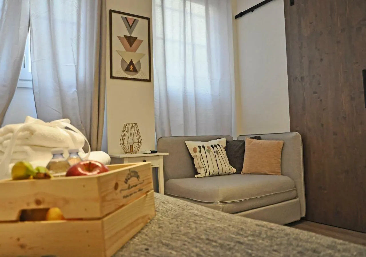M.H.S. Apartment Milan Italy